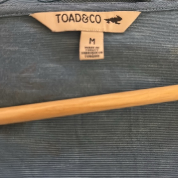 Toad & Co wrap blue floral wrap dress size medium - Picture 3 of 5